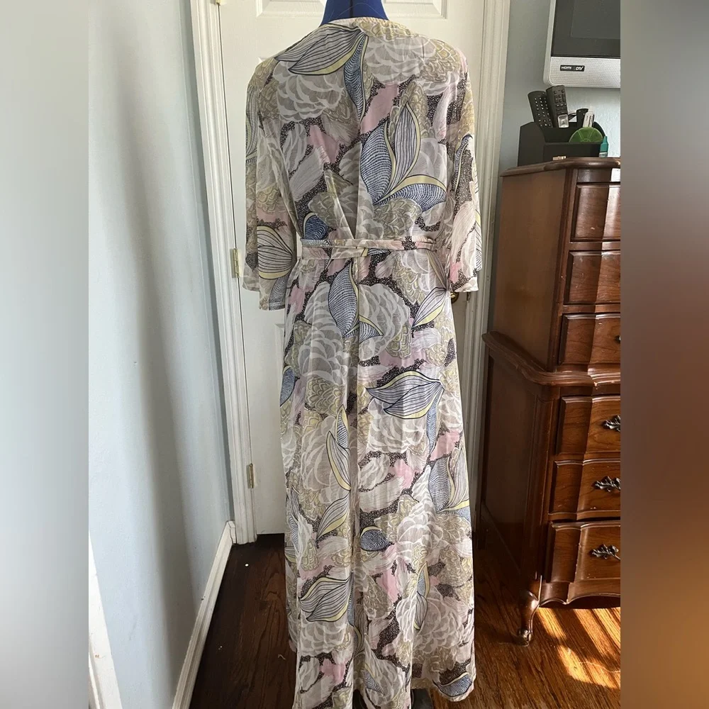 Sheer wrap maxi dress - Picture 2 of 2